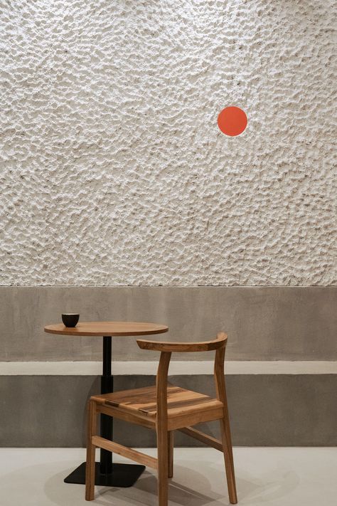 Gota Café :: Behance Cafe Seating Ideas, Japanese Cafe Design, Japanese Coffee Shop, Matcha Bar, Taste Sense, Coffee Shop Architecture, Pup Cup, Coffee Shop Concept, Shop Architecture