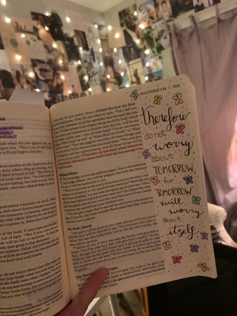 Matthew 6 Bible Journaling, Christian Bullet Journal Ideas, Matthew Bible Journaling, Growing Closer To God, Matthew Bible, Inspire Bible, Comforting Bible Verses, Bible Study Tips, Inspire Bible Journaling