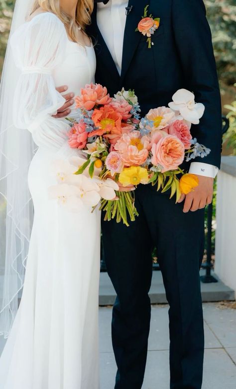 Poppy Wedding, Peony Wedding, Coral Wedding, Wedding Flower Inspiration, Wedding 2024, Garden Party Wedding, Peach Wedding, Yellow Wedding, Coral Peach