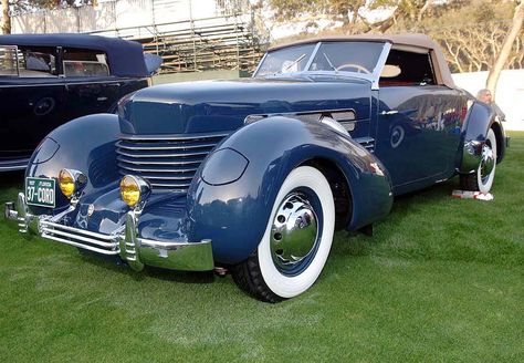 1937 Cord 812 Vintage Car Convertible, Cord Automobile, Cord Car, Corvair Convertible, Classic Cars Usa, Auburn Car, Automobile Companies, Cars Usa, Classic Cars Trucks Hot Rods