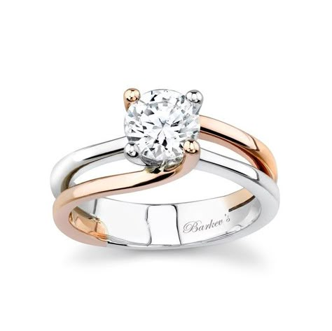 I love white gold with rose gold! Yellow Diamond Wedding Rings, Yellow Gold Solitaire Engagement Ring, Two Tone Engagement Rings, Gorgeous Rings, Ring Rosegold, Gold Solitaire Engagement Ring, Wedding Rings Solitaire, Rose Gold Engagement, Diamond Solitaire Rings