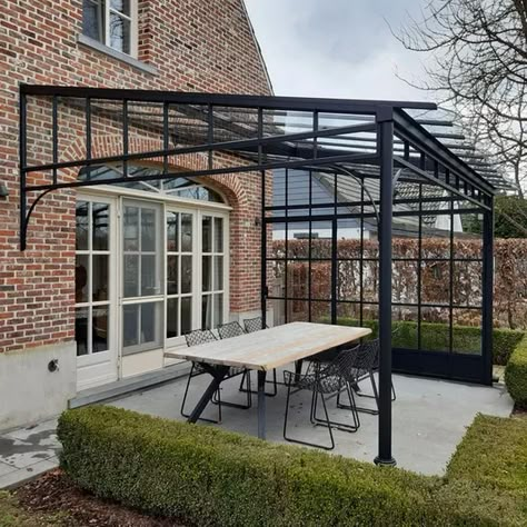 Veranda Ideas, Orangery Extension, Backyard Structures, Modern Deck, Glass Extension, Metal Pergola, Back Garden Design, Garden Solutions, Yellow Houses