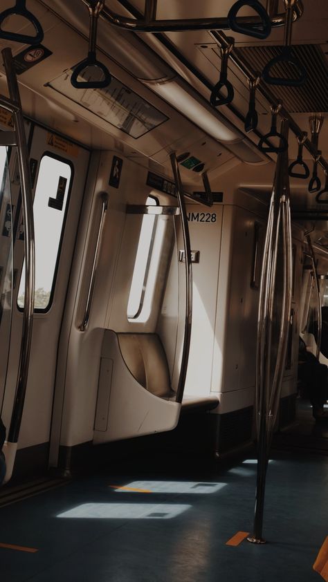 Bangalore Metro Aesthetic, Banglore Story Instagram, Bengaluru City Photography, Bangalore City Photography, Bangalore City Snapchat, Bangalore Aesthetic, Bangalore Metro, Namma Metro, Awsome Pictures