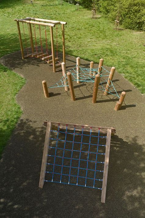 Montessori Playground Ideas, School Yard Design, Homemade Playground, Primary School Playground, Natural Outdoor Playground, Traditional Bedroom Sets, Diy Kids Playground, Physical Play, Small Backyard Design Ideas