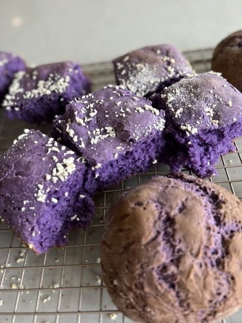 Ube Cheese Pandesal, Asian Baking, Gluten Free Quick Bread, Pandesal Recipe, Gluten Free Panko, Gluten Free Milk, Gluten Free Bread Crumbs, Milk Bread, Modern Asian