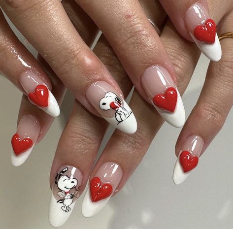 Snoopy Acrylic Nails, Snoopy Nails Design, 3d Valentines Nails, Peanuts Nails, I Love Me Nails, Vday Nails Valentines Day, Snoopy Nail Art, February Nails Ideas, Snoopy Nails