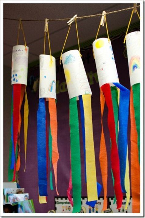 55 Joyful Craft Ideas to Keep Kids Entertained This Summer - Page 4 of 5 - DIY  Crafts Paper Chromatography, Preschool Weather, Weather Crafts, Weather Theme, Identify Plant, Spring Preschool, Weather Activities, Preschool Science, Coffee Filters