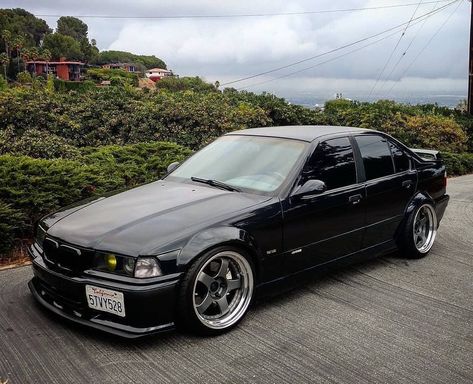 bmw on Instagram: “🇩🇪BMW E36 __________________ ♤ ♡ ◇ ♧ Follow:@bmw_e30_e34.global ___________________ 《•BMW LOVERS•》 Support account⬇️ QIWI: +77005577475…” E36 Sedan, Bmw 318, E36 Coupe, Ac Schnitzer, E36 M3, Dream Cars Bmw, Bmw E34, Door Black, Bmw Love