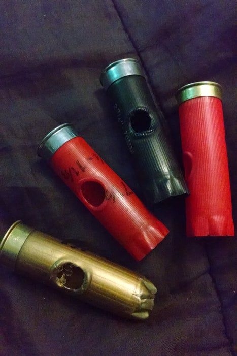 Duck Hunting Silhouette, Shotgun Shell Art, Shell Casings Crafts, Shotgun Shell Crafts, Wooden Slingshot, Hunting Crafts, Hunting Calls, Bullet Crafts, Goose Hunting