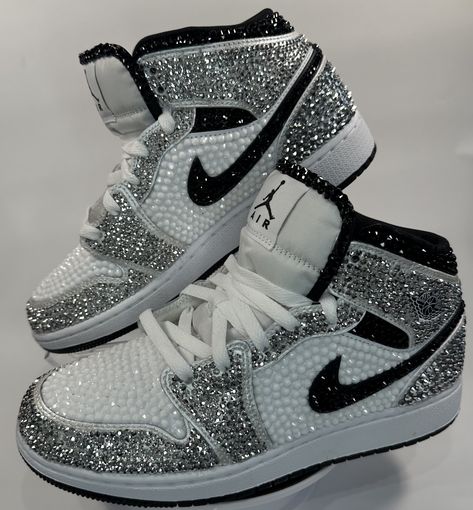 Introducing... the green machine! 3 different shades of green combined into one custom shoe Women’s Nike Jordans, Bedazzled Nike Shoes, Shoes For 5th Grade, Bedazzled Jordan Ones, Nike Shoes Customized, Swag Shoes Nike, Prom Dresses With Jordans Shoes, Cute Jordans Shoes, Rhinestone Jordans