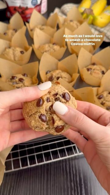 Yogurt Eggs, Banana Oat Muffins, Snack Smoothie, Chocolate Banana Muffins, Banana Oat, My Protein, Oat Muffins, Healthy Chocolate Chip, Chocolate Chip Banana