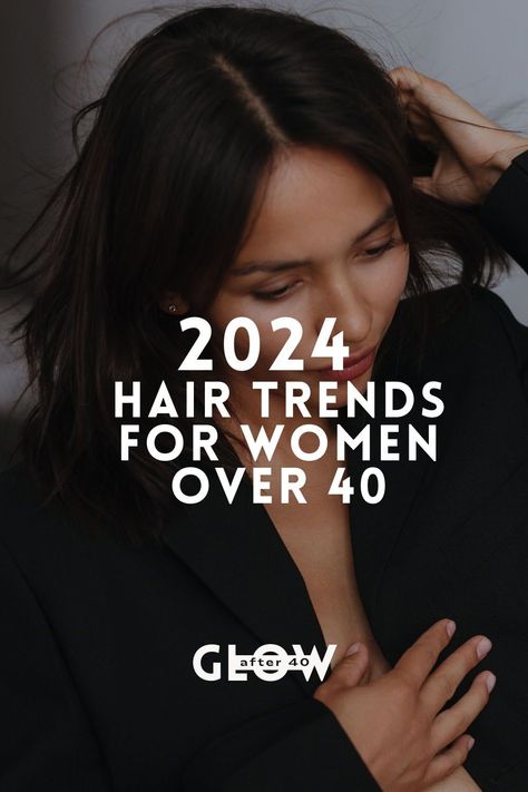 The latest 2024 hair trends for women over 40 offer all the colors and haircuts to make you look younger. And of course they have popular hairstyles for medium length hair, including iconic bob and shoulder length hair. Here you can find every hairstyles for 40 year old women and get tips on cut, color and styling to shave years off your fabulous 40s. Curly Hair Men Haircut, Bob Pendek, Hair Cut Ideas, Short Hair Cut, Medium Hair Styles For Women, Hair Undercut, Short Choppy Hair, Hair Trend, Hair Makeover