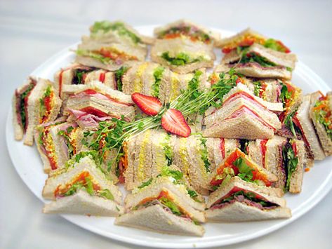 List of Sandwiches: Sandwich Ideas for Breakfast, Lunch, and Dinner Dinner Sandwich Ideas, Chipotle Catering, Tea Party Sandwiches Recipes, Catering Platters, Dinner Sandwich, Tea Party Sandwiches, Sandwich Platter, Ideas For Breakfast, Sandwich Ideas