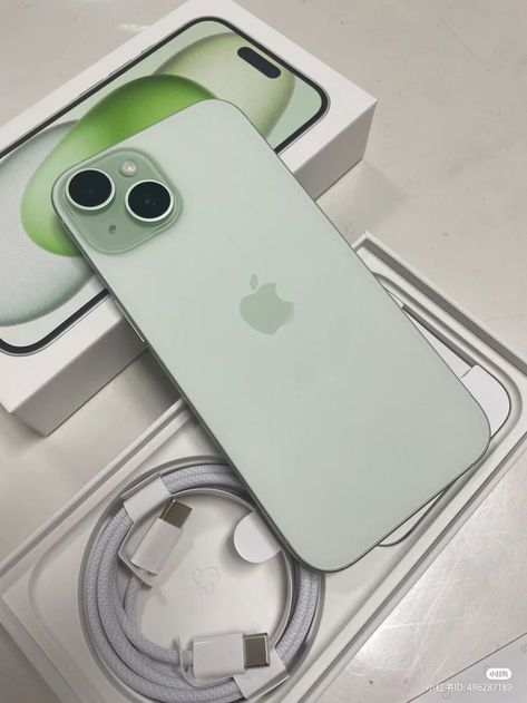 New Iphone 15, Iphone 15 Plus Green, Iphone 15 Green, Iphone 15 Cases, Iphone 15 Aesthetic, New Phone Aesthetic, Iphone 15 Case, I Phone 15 Pro, Apple Gadgets Iphone