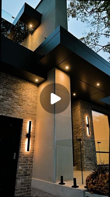 MP Architectural Inc on Instagram: "Such a sleek feature wall design that ties this gorgeous front elevation together 🔥
.
.
.
.
#customhomes #custmdesign #custombuilt #luxuryhomes #construction #featurewall #cladding #panels #entrance #masonry #details #precast #concrete #concretedesign #concreteconstruction #concreteproducts #mpaprecast #architecture" Feature Wall Design, Cladding Panels, Precast Concrete, Concrete Design, Front Elevation, Feature Wall, Custom Homes, Wall Design, House Exterior