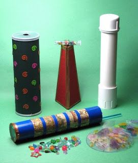 How to make a kaleidoscope Kaleidoscope Diy, Charles Drew, Diy Kaleidoscope, Hanging Paper Craft, Wall Hanging Paper Craft, Craft For Home Decoration, Diy Preschool, Hanging Diy, Flower Wall Hanging