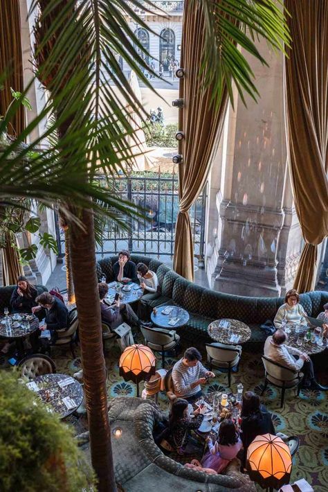 I lived in Paris for one month, and here are my top Paris Restaurant recommendations for a tasty meal. Your ultimate guide on where to eat in Paris. Restaurant: Coco Paris Dining In Paris, Paris Dinner, Luxurious Restaurant, Parisian Restaurant, Paris Aesthetic Places, Things To Do In Paris In Winter, Best Restaurants, Paris Spots, Restaurant In Paris