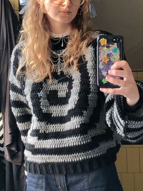 To get Crochet Summer Tops Ideas Visit our website Black And Grey Crochet Sweater, Black Crochet Jumper, Crochet Masculine Clothes, Crochet Aesthetic Sweater, Crochet Grunge Sweater, Swirl Sweater Crochet, Grey Crochet Sweater, Crochet Sweater Grunge, Grunge Crochet Sweater