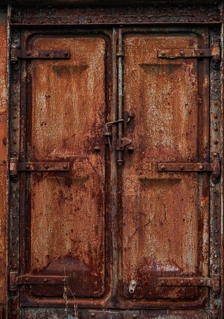 Rusted door of train box | Premium Photo #Freepik #photo #door #old #entrance #rusty Cardboard Garage, White Wooden Doors, Tall Cabinets, White Staircase, Dark Hallway, Industrial Door, Old Wooden Doors, Brick Decor, Yellow Doors