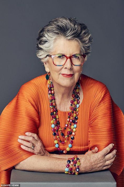 Grey Hair And Glasses, Prue Leith, Paul Hollywood, Poster Girl, Scottish Fashion, Rainbow Outfit, Bake Off, Advanced Style, Dont Call Me