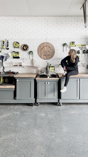 Pallet work bench