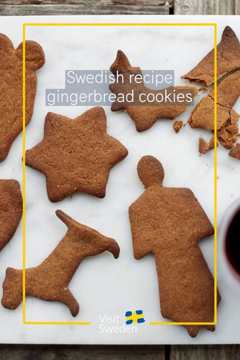 Making Swedish 'pepparkakor' — or gingerbread cookies — is a tradition many Swedish families will do every Christmas. These spiced cookies are an integral part of Swedish Christmas celebrations like advent and Lucia. Bake your own gingerbread cookies with this easy gingerbread recipe. 📷 Image rights: Magnus Carlsson/imagebank.sweden.se This image may not be downloaded or used for any other purpose.​ Swedish Pepparkakor Cookies, Swedish Gingerbread Cookies, Pepparkakor Recipe, Swedish Christmas Cookies, Swedish Gingerbread, Swedish Christmas Food, Easy Gingerbread Recipe, Swedish Christmas Traditions, Swedish Cookies