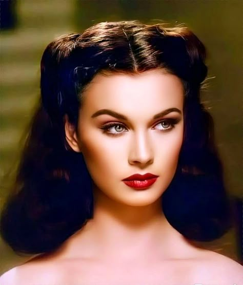 Vivien Leigh Makeup, Vivian Leigh Style, Vivien Leigh Hair, Vivien Leigh Style, Vintage Hollywood Makeup, Old Hollywood Makeup Look, Classic Hollywood Makeup, Old Hollywood Glamour Makeup, Hollywood Glamour Makeup