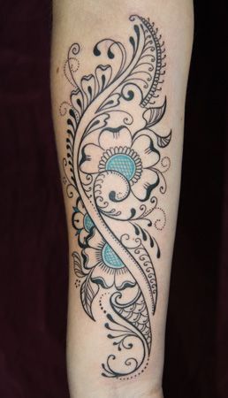 Paisley Flower Tattoos, Paisley Tattoo Design, Tattoo Plume, Paisley Tattoos, Paisley Tattoo, Phoenix Tattoo Feminine, Girl Arm Tattoos, Anklet Tattoos, Japanese Tattoos