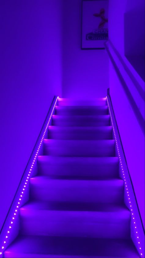 Led Stairs, Stairs Lights, Led Lights For Bedroom, Apartment Decorating Living, Luxury Room Bedroom, First Apartment Decorating, Chill Room, Lights For Bedroom, Dream Life House