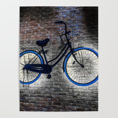 Cycling Art, Bicycle On Wall Decor, Luminaria Diy, Bicycle Room, Bicycle Decor, Bike Room, Bicycle Art, Vintage Bike, Cafe Interior Design