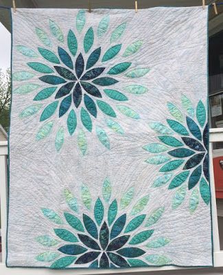 Patchwork, Sea Glass Quilt, Teen Quilts, Colchas Quilting, Ocean Quilt, Modern Quilting Designs, Sea Quilt, Flower Quilts, Baby Quilt Patterns