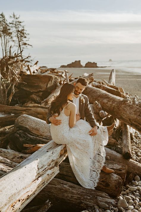 Ruby Beach Elopement, Beach Ceremony Ideas, Ruby Beach Washington, Picnic Elopement, Boho Lace Wedding Dress, Sunset Picnic, Sunset Elopement, Elopement Shoot, Washington Coast