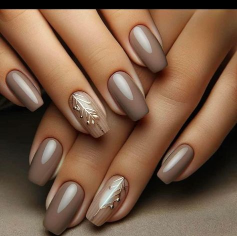 Taupe Nails, Fall Gel Nails, Fancy Nails Designs, Makijaż Smokey Eye, Fall Nail Art, Fancy Nails, Chic Nails, Nail Accessories, Acrylic Nail Designs