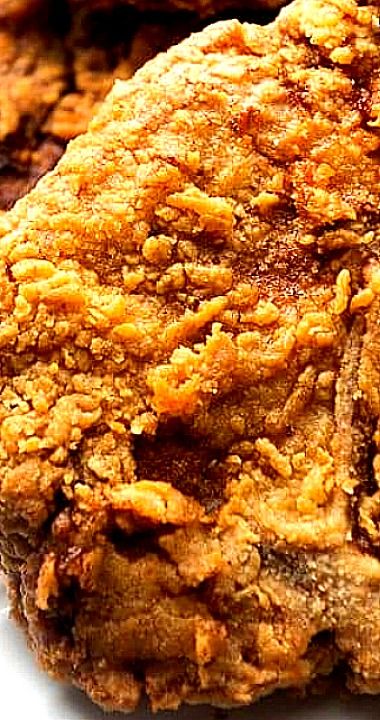 Fried Thick Pork Chops, Deep Fried Pork Chops Boneless, Deep Fried Pork Tenderloin, Crunchy Fried Pork Chops, Deep Fried Pork Chops Bone In, Fried Pork Chop Recipes Bone In, Crispy Fried Pork Chops, Fried Pork Loin Chops, Breaded Pork Chops Fried