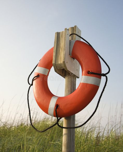 Life Preserver Ring, Birthday Wishes Gif, Beach Post, Bald Head Island, Coastal Style Decorating, Nautical Diy, Life Preserver, Marketing And Sales, Boat Decor