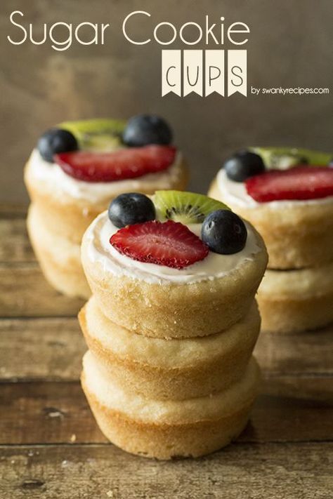 Sugar Cookie Cups Plus A Free Gift - Soft and chewy, melt-in-your-mouth sugar cookie fruit cups.  If you are a fan of traditional fruit pizza, you will be delighted with these sugar cookie fruit cups.