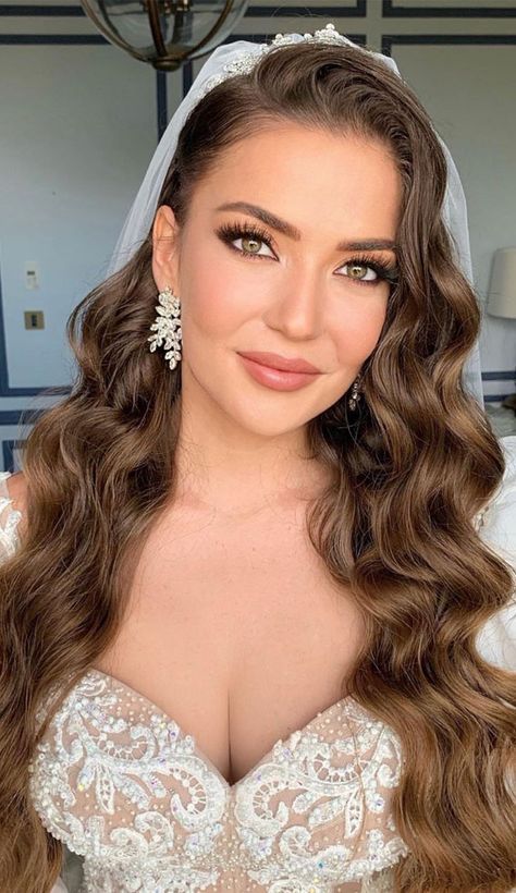 29 Glamorous Wedding Makeup : Soft Makeup Look with Long Lashes Glamorous Wedding Makeup, Soft Bridal Makeup, Perfect Wedding Makeup, Romantic Wedding Makeup, Wedding Makeup Ideas, Gorgeous Wedding Makeup, Best Wedding Makeup, Soft Makeup Looks, Makeup For Hazel Eyes