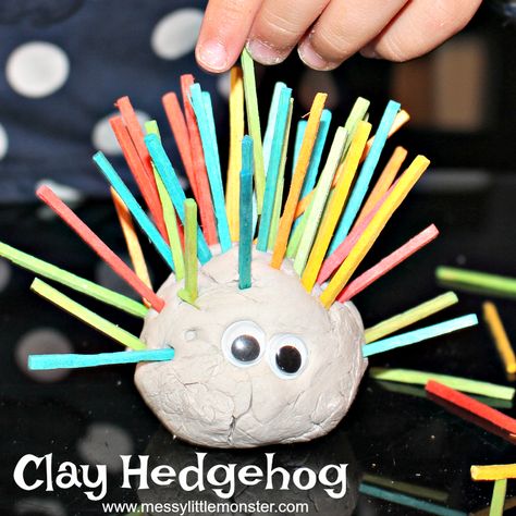 Clay Hedgehog Craft - An easy autumn craft for kids Clay Hedgehog, Kindy Art, Fine Motor Skills Activity, Motor Skills Activity, Clay Activity, Clay Art For Kids, Craft For Toddlers, Hedgehog Craft, Scarecrow Crafts