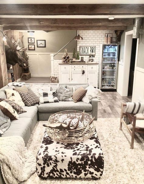 Basement Apartment Decor, Finished Basement Designs, Small Basement Apartments, Basement Living Rooms, Bar Basement, Small Basement, Basement Apartment, Small Basements, Basement Makeover