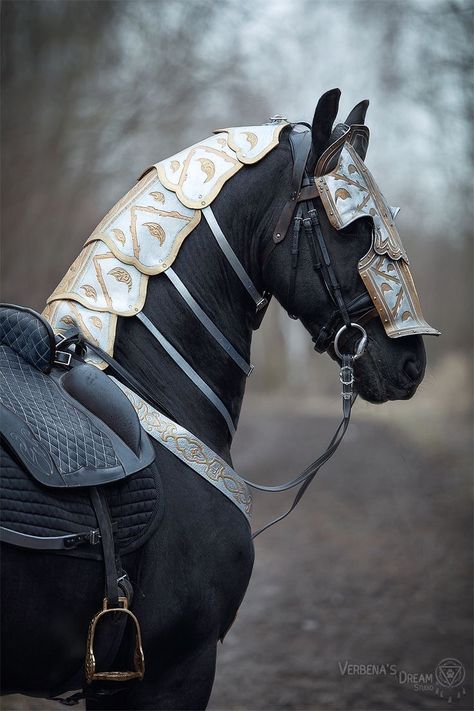 Horse In Armor, Knight Horse, Medieval Horse, Horse Costumes, Horse Armor, Fantasy Horses, Horse Gear, Friesian Horse, Dream Studio