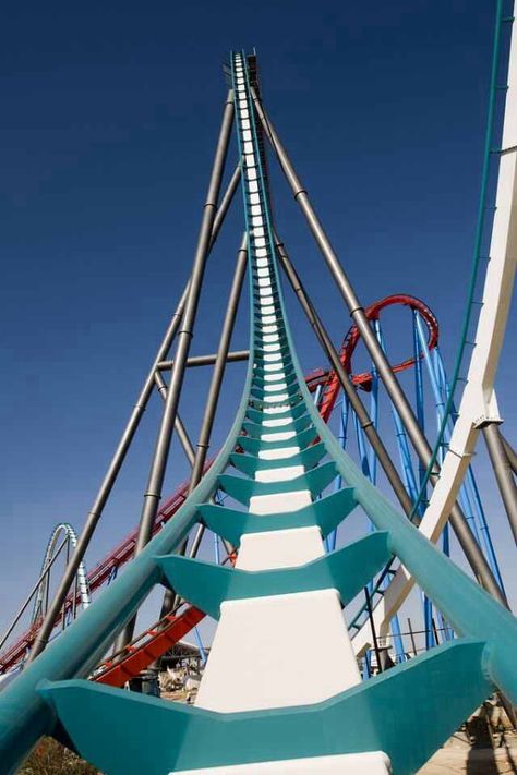 #views #perspectives Best Roller Coasters, Amusement Park Rides, Cedar Point, Parc D'attraction, Roller Coaster Ride, Thrill Seeker, Thrill Ride, Water Slides, Amusement Park