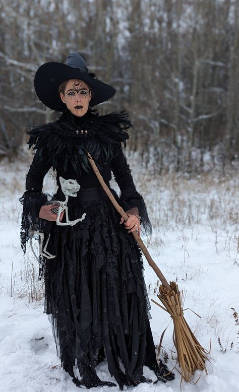 Witch costume Classic Witch Costume, Black Witch Costume, Witch Brooms, Steampunk Witch, Halloween Witch Brooms, Witch Board, Real Witches, Witch Costumes, Steampunk Cosplay