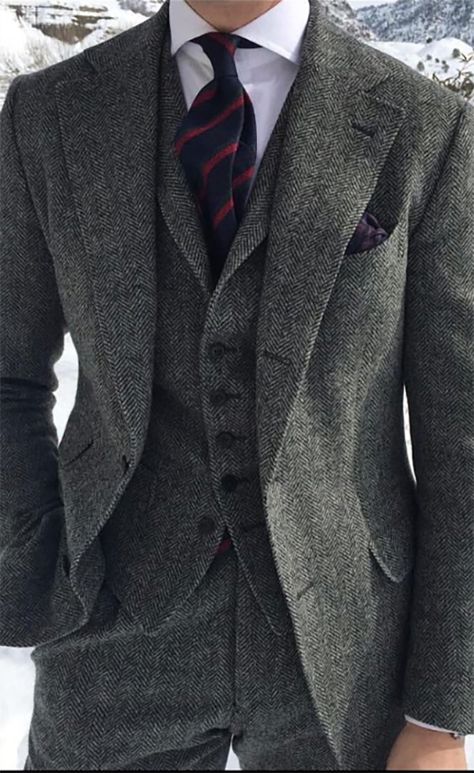 Grey Tweed Suit Men, Herringbone Suit Men, Mens Tweed Suit, Grey Tweed Suit, Wedding Blazers, Herringbone Suit, Men's Business Suits, Tweed Style, Formal Men