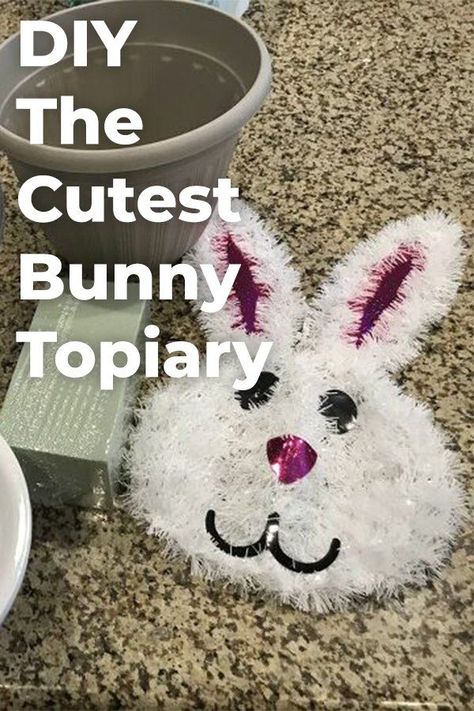 This project is so fun and looks amazing. It's perfect for the Easter season and is great for your holiday decor. diy | easter crafts | easter decor | decor | diy decor | diy easter decor | holiday | diy holiday crafts | deasy holiday crafts | porch decor Bunny Topiary, Holiday Decor Diy, Diy Holiday Crafts, Diy Easter Decor, Diy Easter Crafts, Topiary Diy, Diy Bunny, Diy Tree Decor, Rustic Valentine