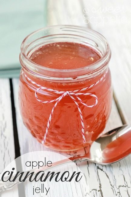 This apple cinnamon jelly is a close replica of the one from Knott's Berry Farm. Delicious and simple. Your house will smell divine. Canning Pantry, Pie Fillings, Canning Fruit, Apple Jelly, Jam Recipes Homemade, Canning Jam, Homemade Jelly, Jam And Jelly, Jam Recipe