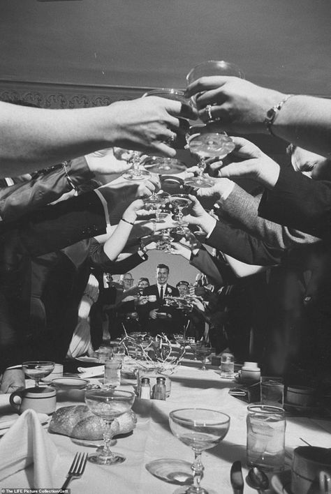 A very Dry January! 101 years since Prohibition, here's how America's ban on alcohol took effect | Daily Mail Online 1920 America, Prohibition Bar, Carrie Nation, Bathtub Gin, End Of Prohibition, 1920s Women, Party Shots, Dry January, Mystery Party