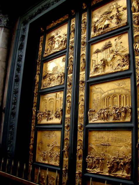 The magnificent "Gates of Paradise": north doors of the Florence Baptistry; masterpiece by Lorenzo Ghiberti  from the early 15th century. Gates Of Paradise, Lorenzo Ghiberti, Amazing Gates, Castle Doors, 15th Century, Old Art, Florence, Home Art, Gate