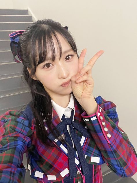 Yui Oguri, Team 8, Iz One, Instagram