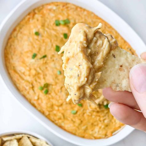 Dairy-Free Buffalo Chicken Dip Non Dairy Cream Cheese, Honey Lemon Pepper Wings, Dairy Free Dips, Dairy Free Appetizers, Lemon Pepper Wings, Chicken Dip Recipe, Buffalo Chicken Dip Recipe, Raw Chicken Breast, Vegan Cheese Sauce