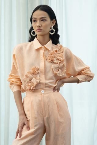 Shop for Pleats By Aruni Orange Linen Floral Embellished Shirt for Women Online at Aza Fashions Couture, Night Suit For Women, Collar For Women, Hot Pink Fashion, 90s Inspired Outfits, Embellished Shirt, Trendy Shirt Designs, Classic Blouses, Girl Crush Fashion